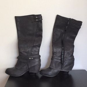 Grey suede boots. Women’s size 8. Never worn